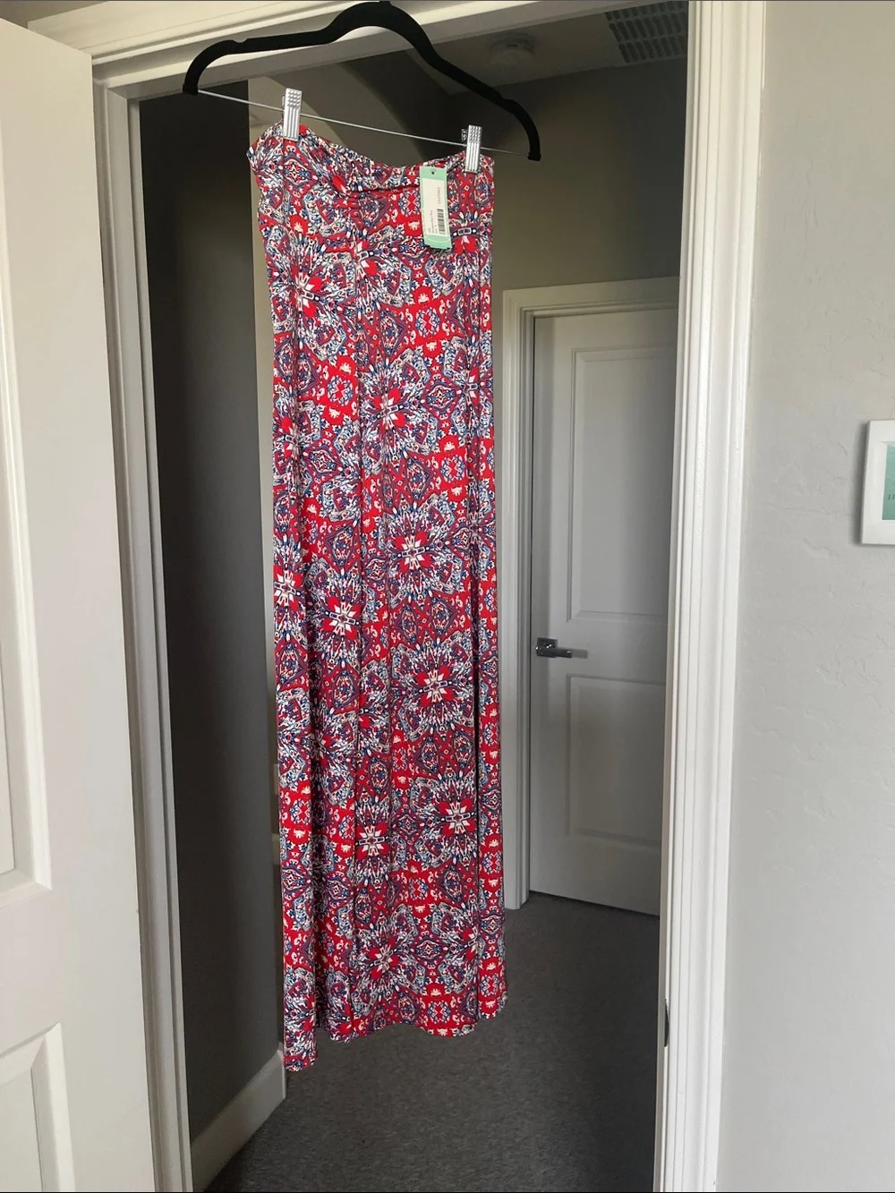 Gilli Red and Navy Medallion Maxi Skirt